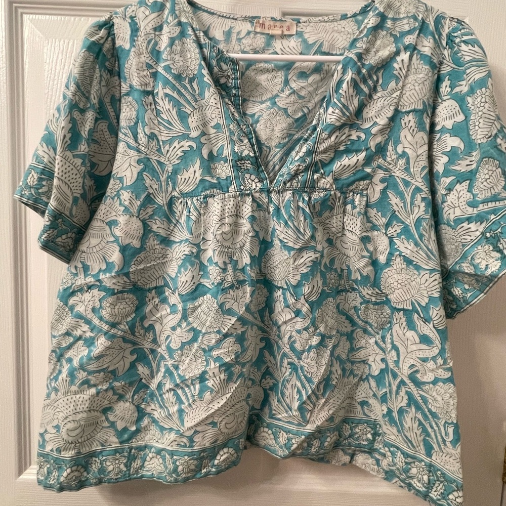 Marea Blue and White Floral Blouse